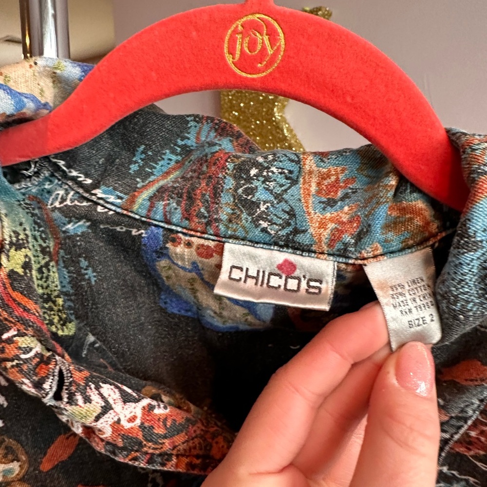 Chico's Artistic Patterned Top